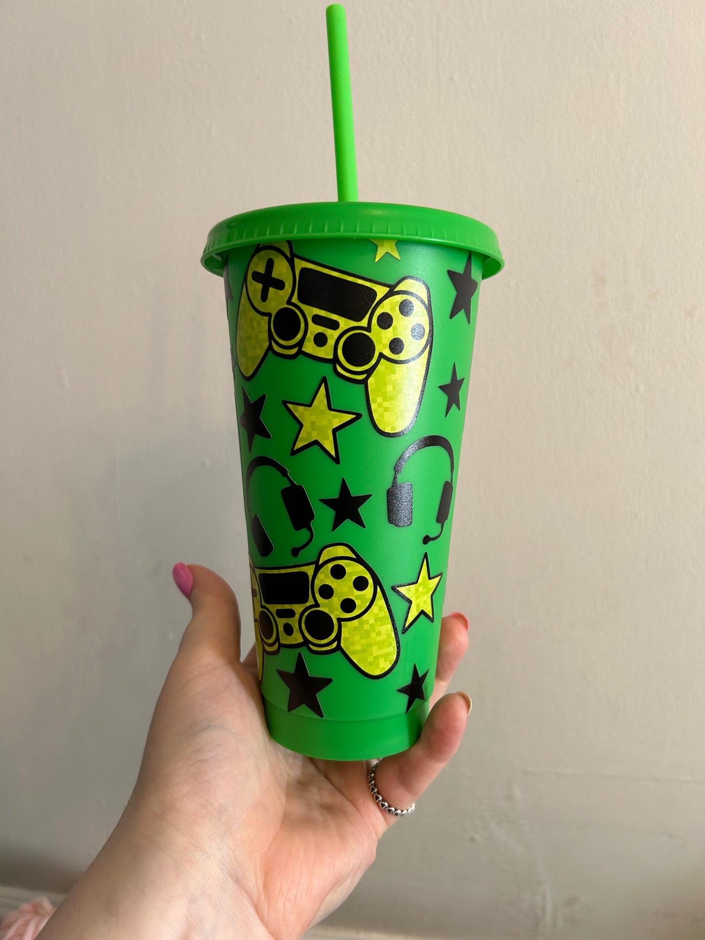 Green gamer cup